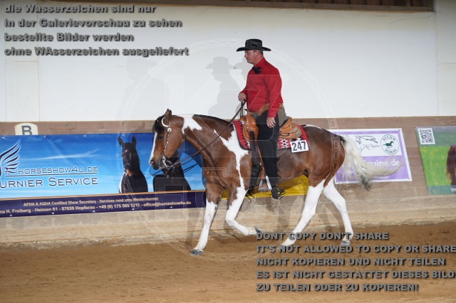 s_A_903256.JPG